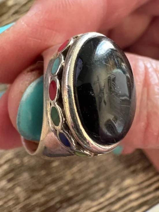 Vintage Sterling Silver Cabochon Onyx and Multi-Stone Inlay Ring. SZ 6.75 - Picture 5 of 17